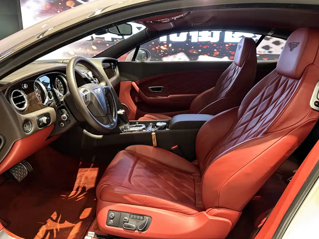 Bentley Bentley Continental 2012 4.0T GT V8 2014 - thumbnail 10