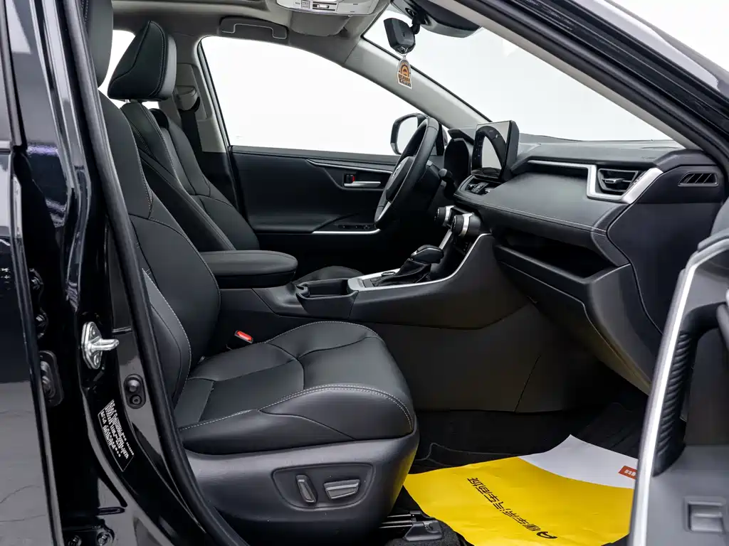 Toyota Venza 2023 Dual Engine 2.5L E-CVT AWD Premium Edition 2023 - thumbnail 7