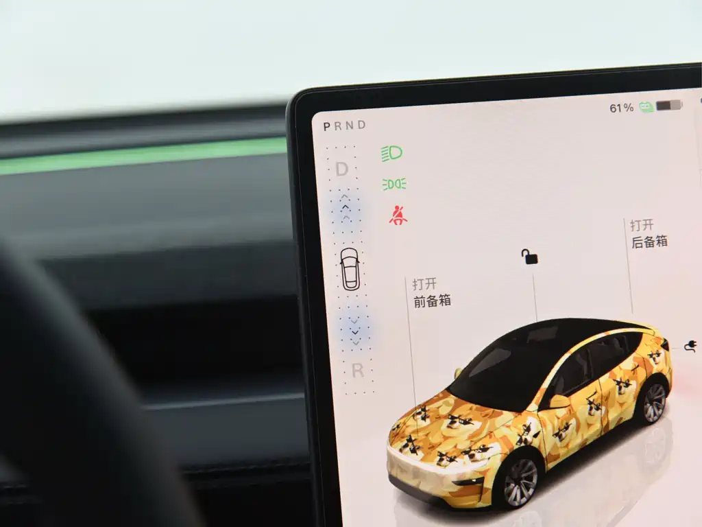 Tesla Model Y 2025 Long Range All-Wheel Drive First Edition 2025 - thumbnail 9