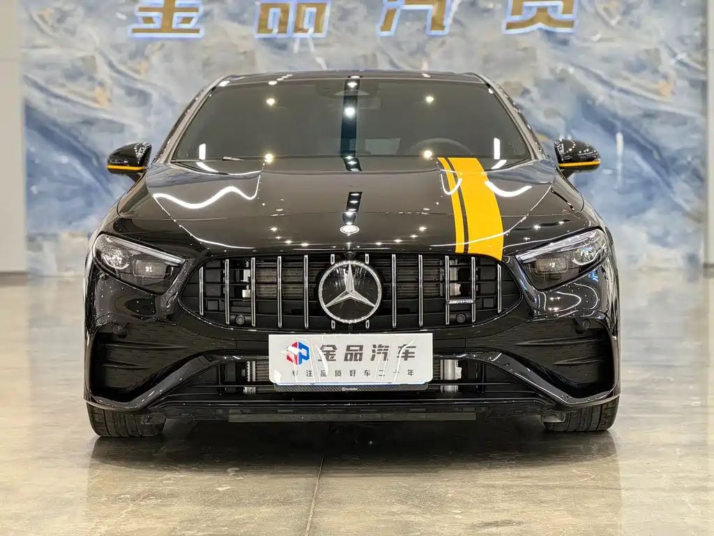 Mercedes-Benz Mercedes-Benz A-Class AMG Import 2025 Model AMG A 35 4MATIC 2025 - thumbnail 2
