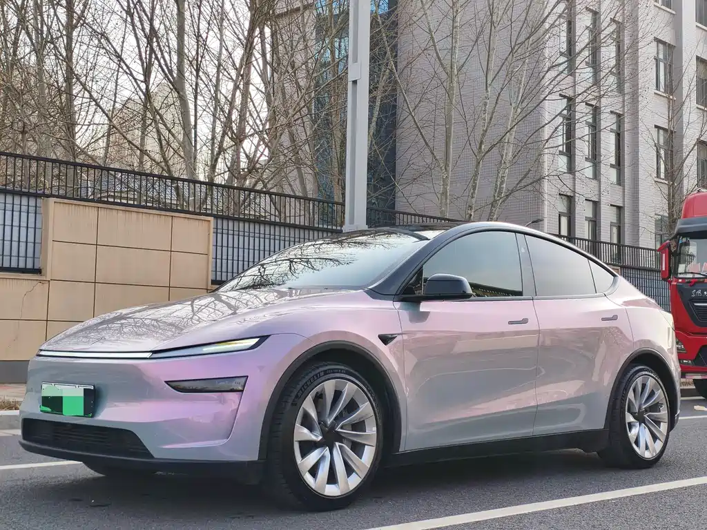Tesla Model Y 2025 Long Range All-Wheel Drive First Edition 2025 - thumbnail 16