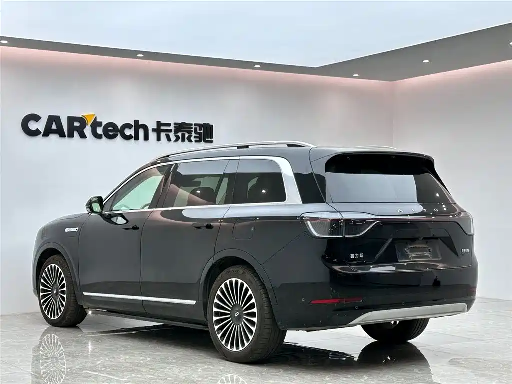 AITO Aito M9 2024 Extended Range Ultra 52kWh 5-seat 2024 - thumbnail 3