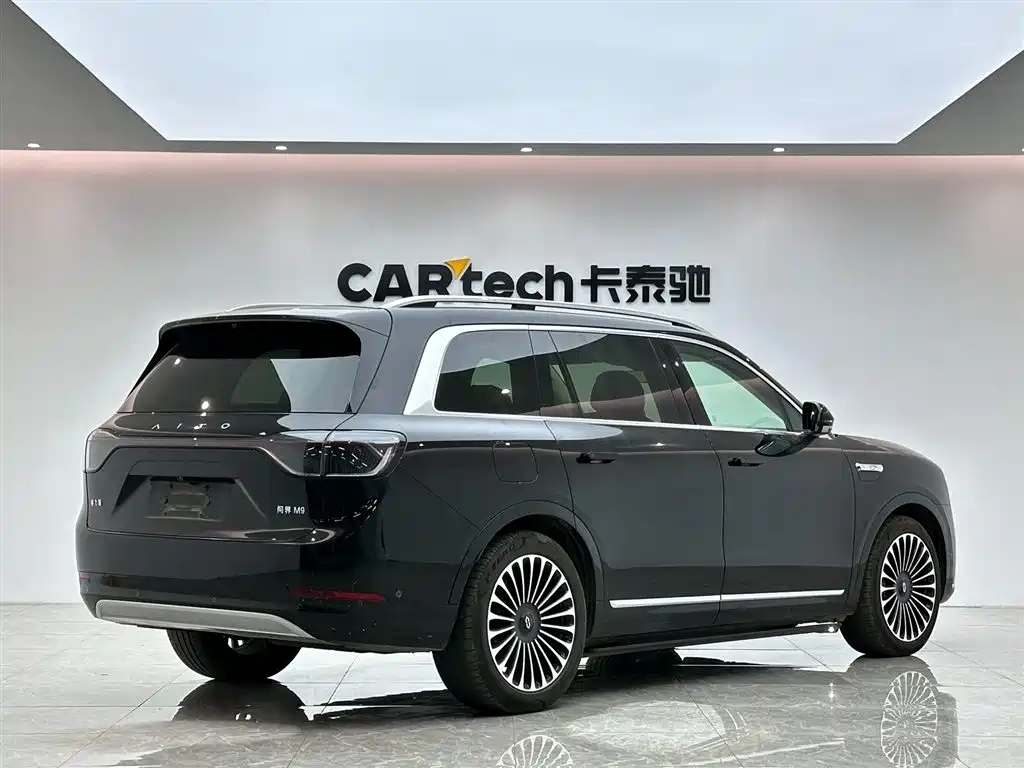 AITO Aito M9 2024 Extended Range Ultra 52kWh 5-seat 2024 - thumbnail 5