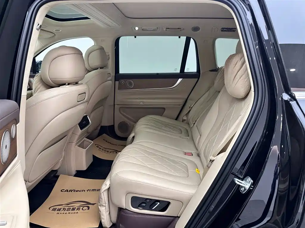 AITO Aito M9 2024 Extended Range Ultra 52kWh 5-seat 2024 - thumbnail 9