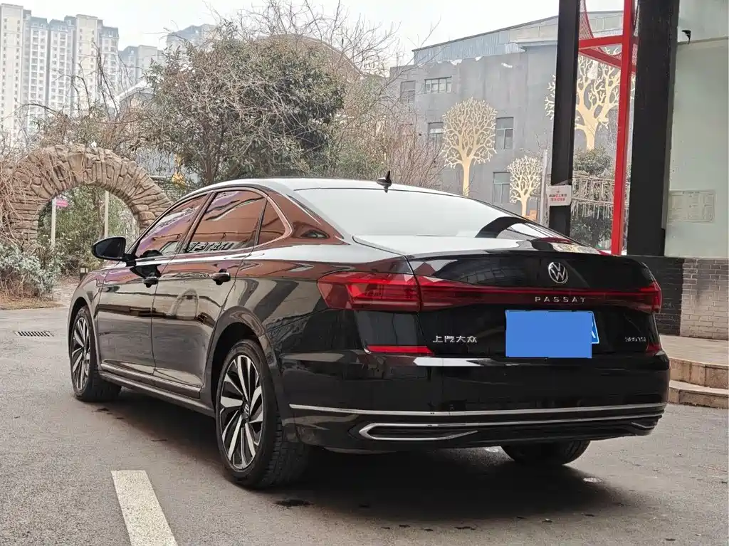 Volkswagen Volkswagen Passat 2024 380TSI Elite Edition 2024 - thumbnail 14