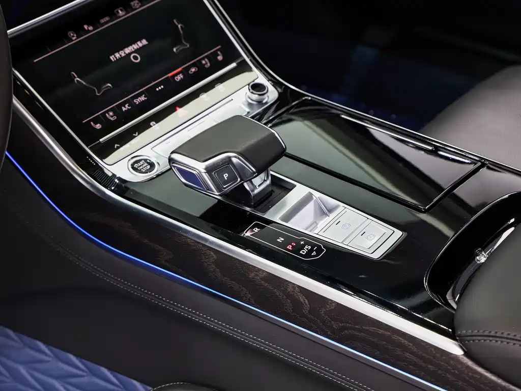 Audi Audi A8 2023 A8L 50 TFSI quattro Premium Selection 2023 - thumbnail 17