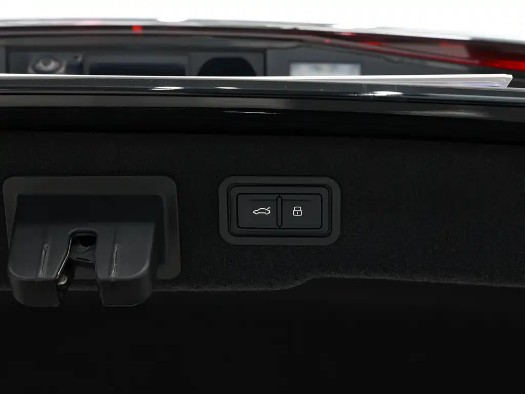 Audi Audi A8 2023 A8L 50 TFSI quattro Premium Selection 2023 - thumbnail 20