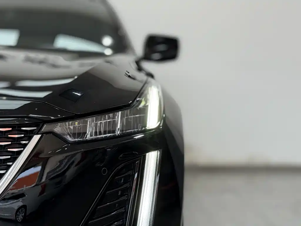 Cadillac Cadillac CT5 2023 28T Luxury (Standard) 2023 - thumbnail 14