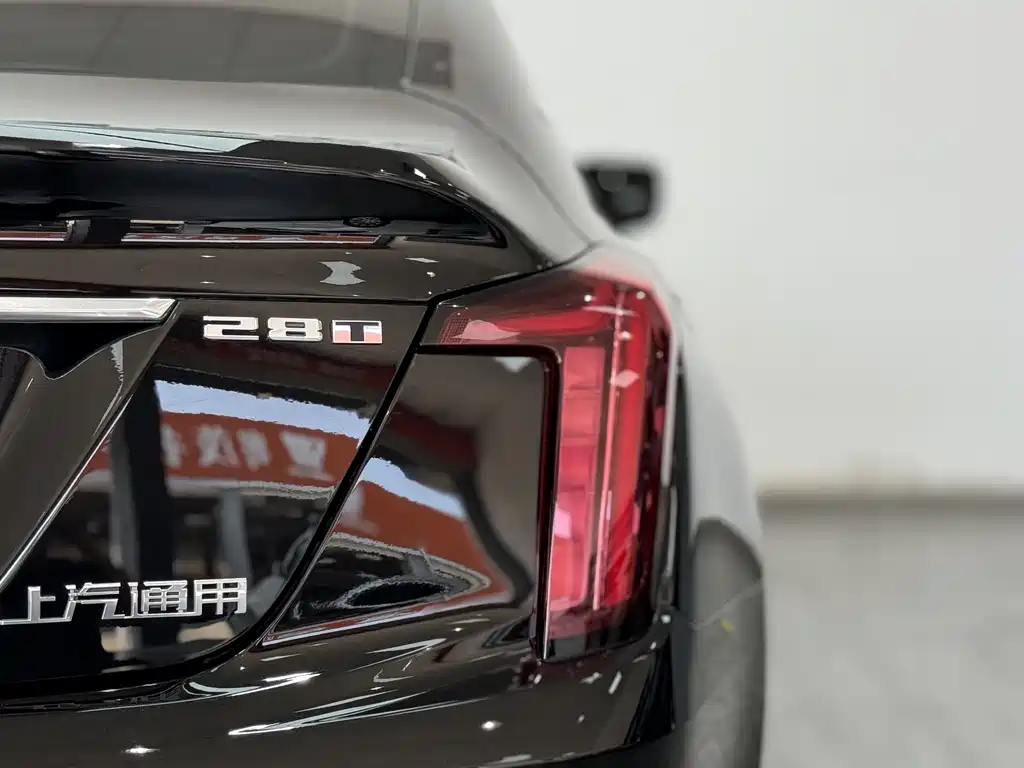 Cadillac Cadillac CT5 2023 28T Luxury (Standard) 2023 - thumbnail 15