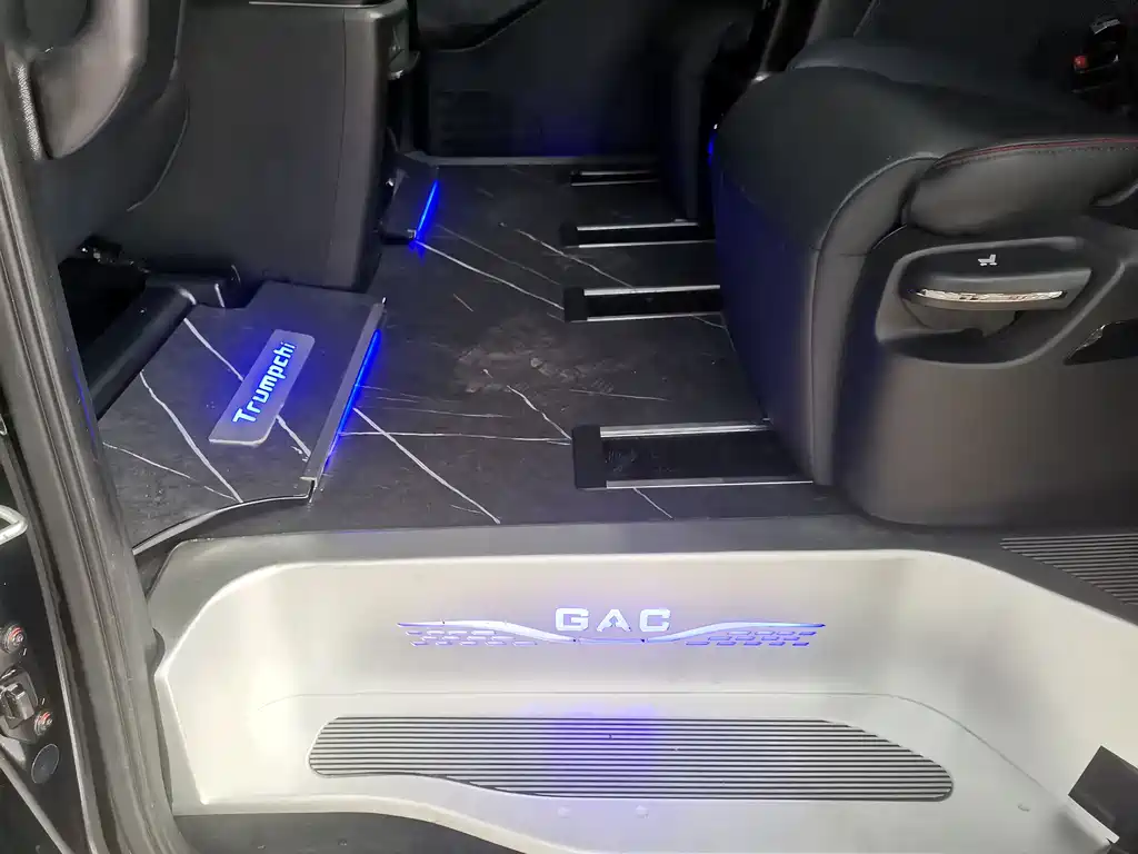 GAC Trumpchi GAC Trumpchi M8 2025 Master Series Hybrid Version 2024 - thumbnail 7