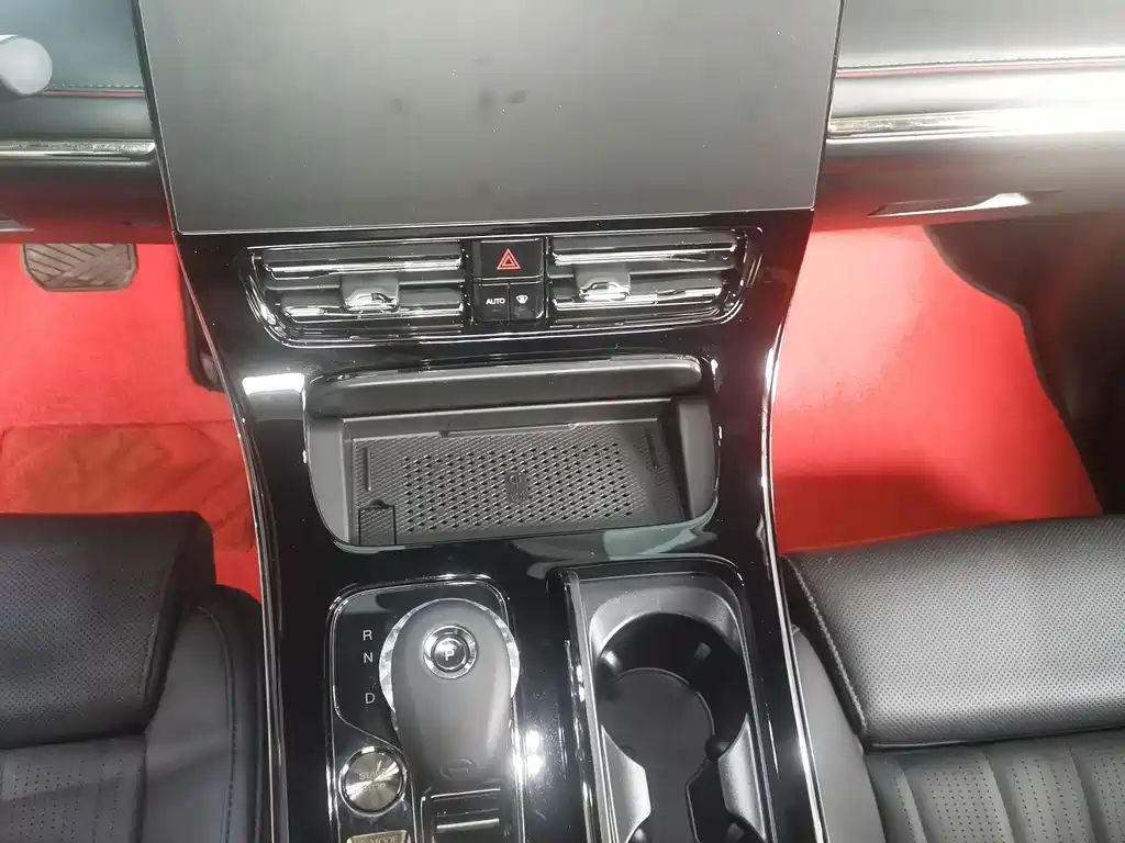 GAC Trumpchi GAC Trumpchi M8 2025 Master Series Hybrid Version 2024 - thumbnail 9