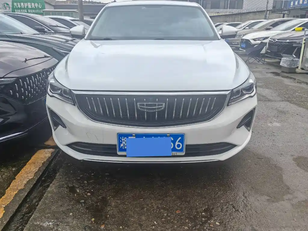 Geely Auto Geely Emgrand 2022 Model Year 4th Generation 1.5L CVT Premium Version 2022 - thumbnail 3