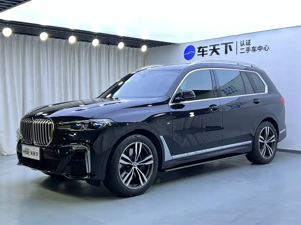 BMW BMW X7 xDrive40i M Sport Package Premium 2023
