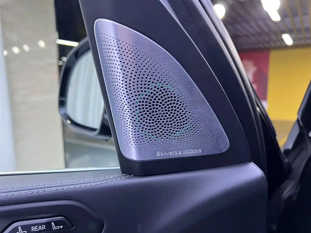 BMW BMW X7 xDrive40i M Sport Package Premium 2023 - thumbnail 17
