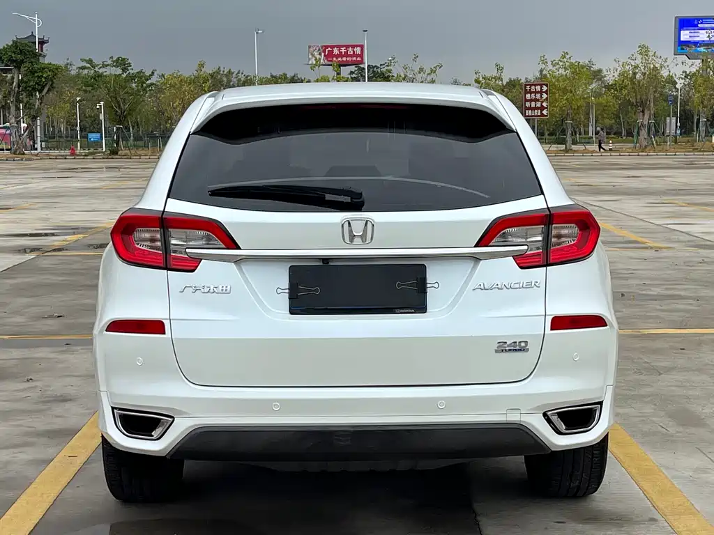 Honda Honda Avancier 2017 240TURBO 2WD Elite Edition 2018 - thumbnail 8