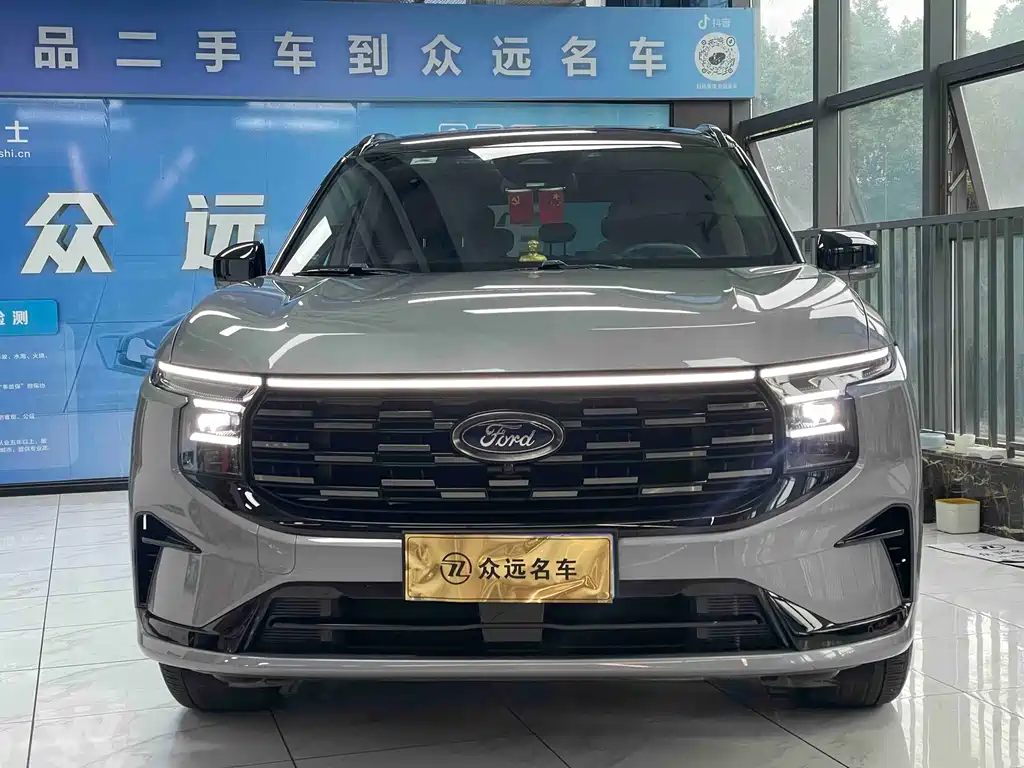 Ford Ford Edge 2023 Model Edge L 2.0T EcoBoost AWD 7-seater Premium Version 2023 - thumbnail 2