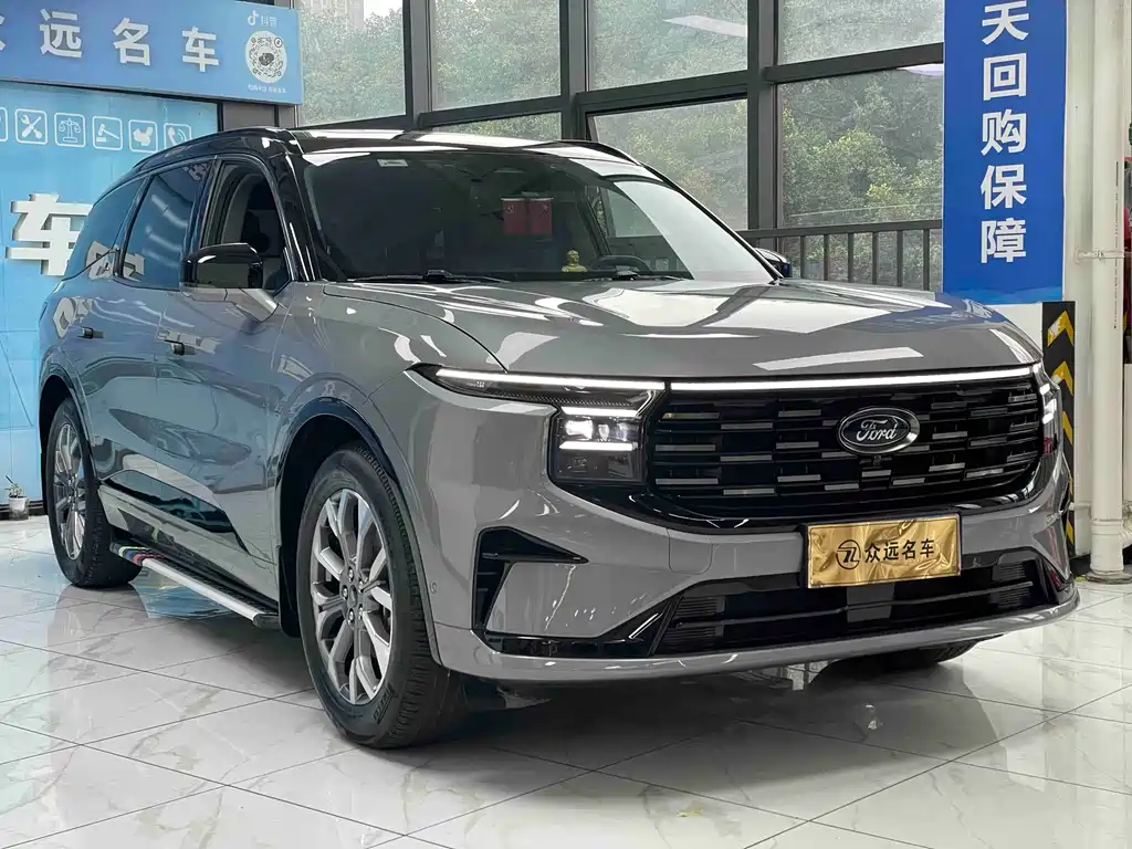 Ford Ford Edge 2023 Model Edge L 2.0T EcoBoost AWD 7-seater Premium Version 2023 - thumbnail 3