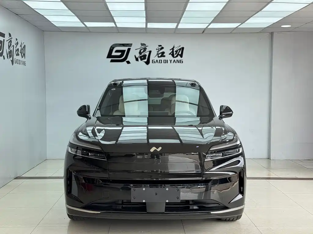 NIO NIO L90 2025 Max 6-seater Edition 2025 - thumbnail 2