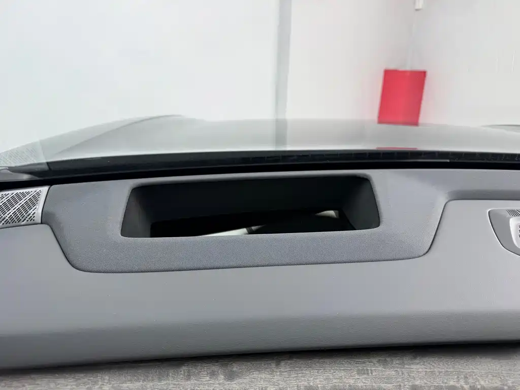 NIO NIO L90 2025 Max 6-seater Edition 2025 - thumbnail 6