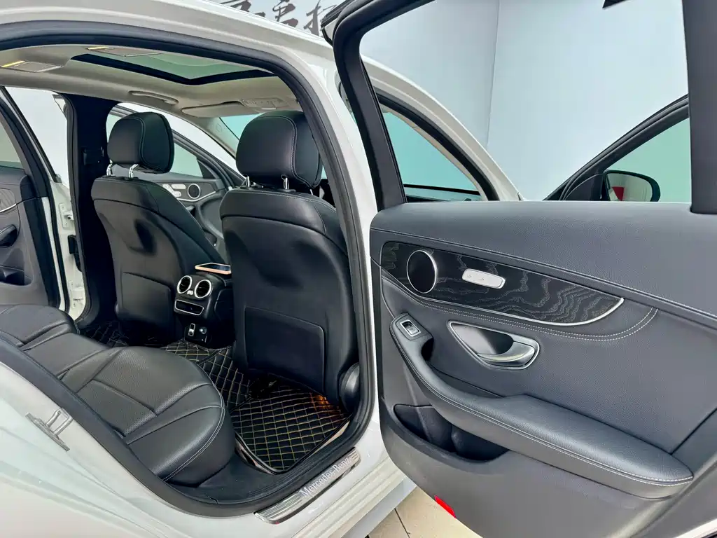 Mercedes-Benz Mercedes-Benz C-Class 2020 C 260 L Sport Edition 2020 - thumbnail 11