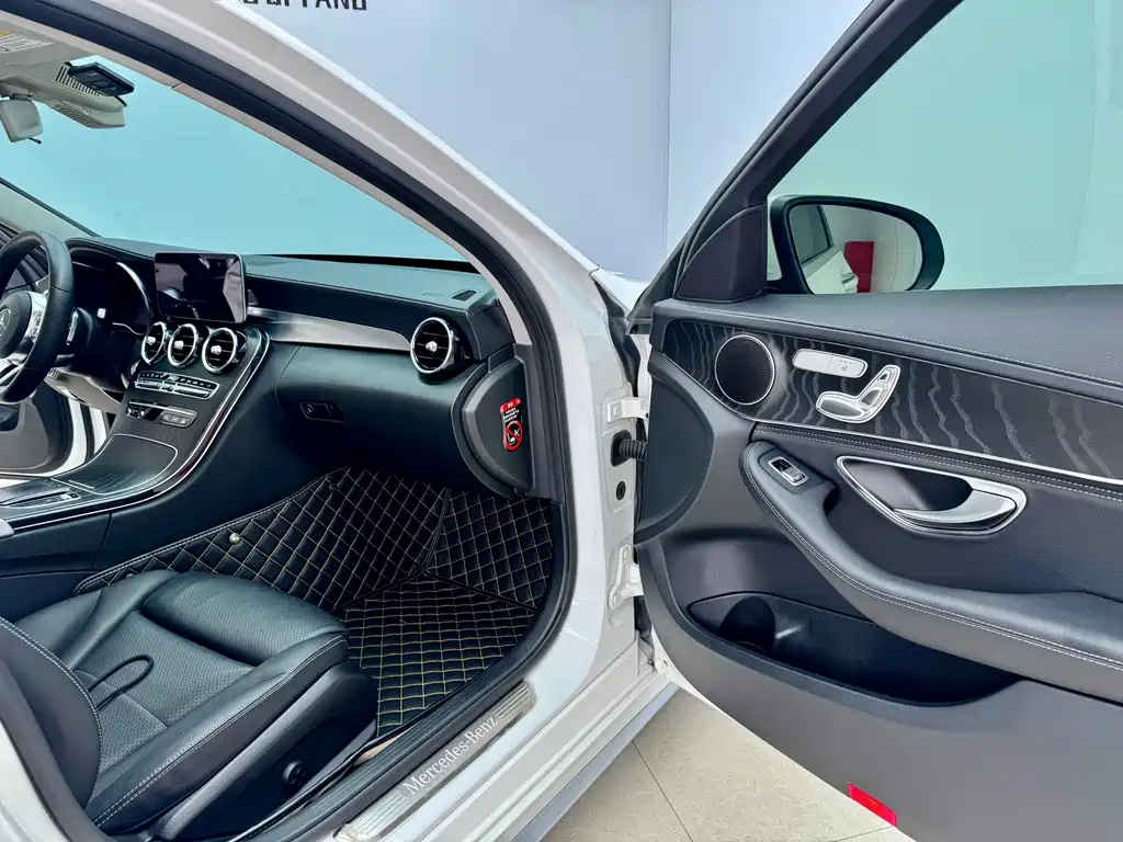 Mercedes-Benz Mercedes-Benz C-Class 2020 C 260 L Sport Edition 2020 - thumbnail 13