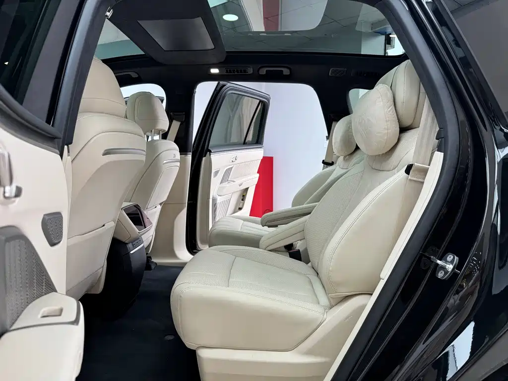 NIO NIO L90 2025 Max 6-seater Edition 2025 - thumbnail 10
