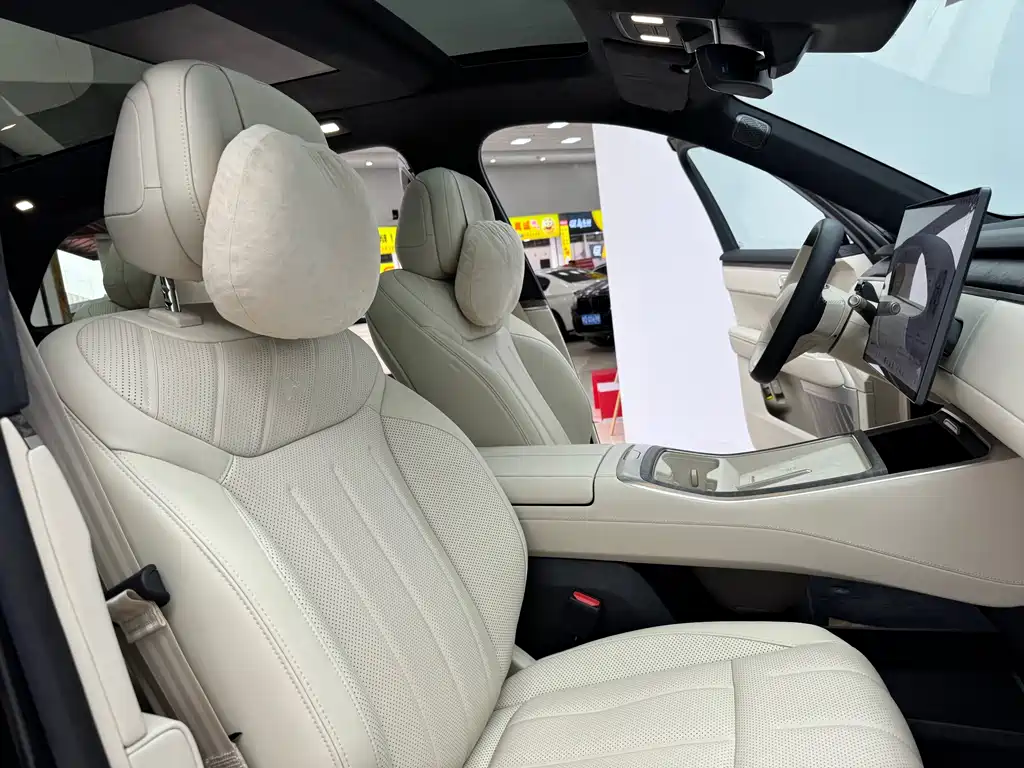 NIO NIO L90 2025 Max 6-seater Edition 2025 - thumbnail 17