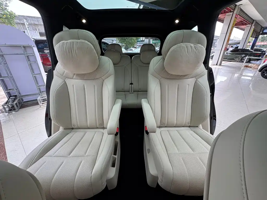 NIO NIO L90 2025 Max 6-seater Edition 2025 - thumbnail 22