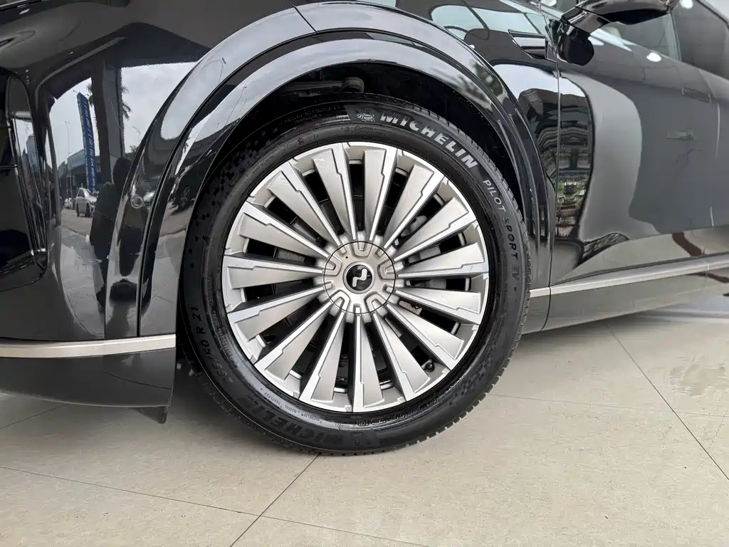 NIO NIO L90 2025 Max 6-seater Edition 2025 - thumbnail 24
