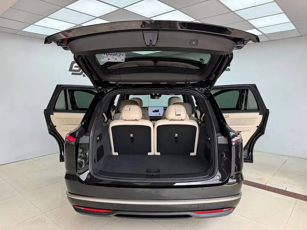 NIO NIO L90 2025 Max 6-seater Edition 2025 - thumbnail 27