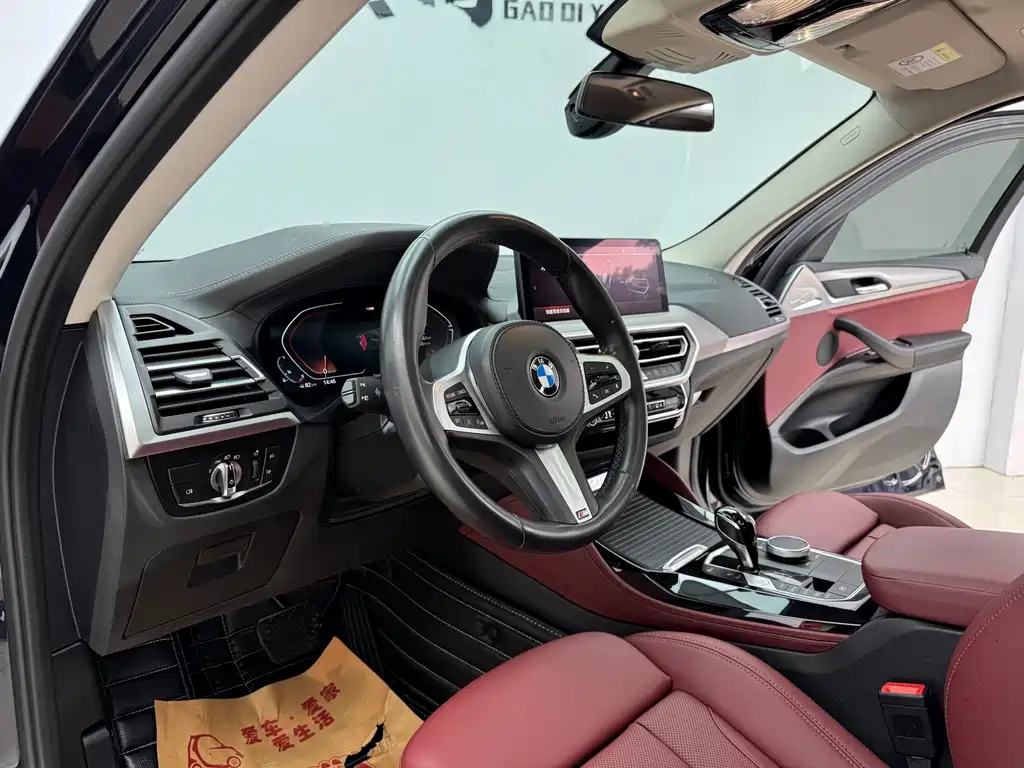 BMW BMW X4 2022 xDrive 25i M Sport Package 2022 - thumbnail 7
