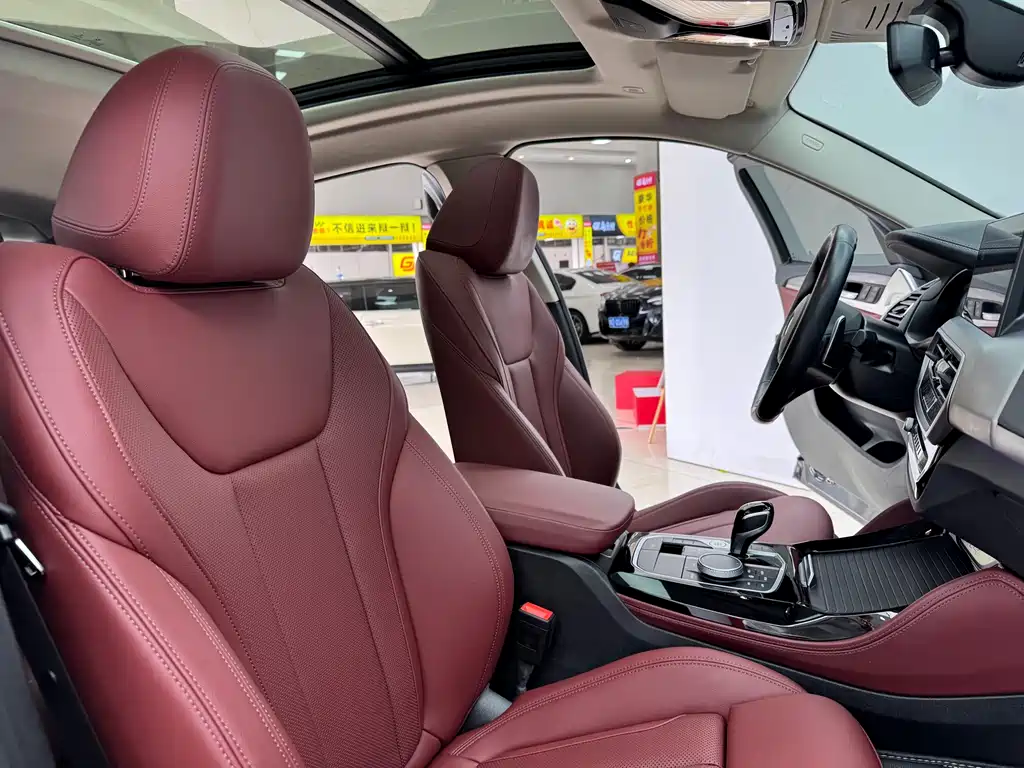 BMW BMW X4 2022 xDrive 25i M Sport Package 2022 - thumbnail 15