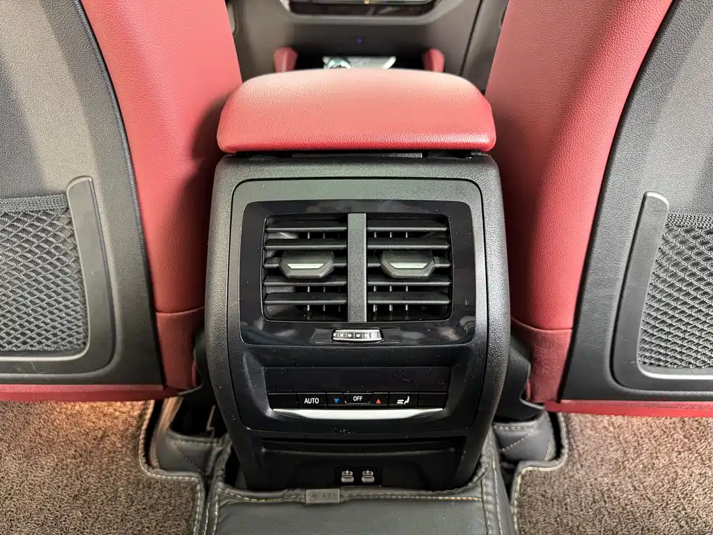 BMW BMW X4 2022 xDrive 25i M Sport Package 2022 - thumbnail 21