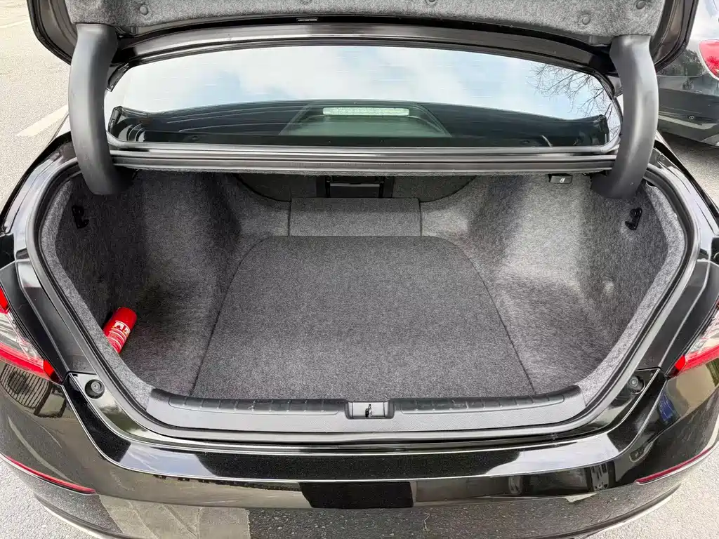 Honda Honda Accord 2022 260TURBO Luxury Edition 2023 - thumbnail 23