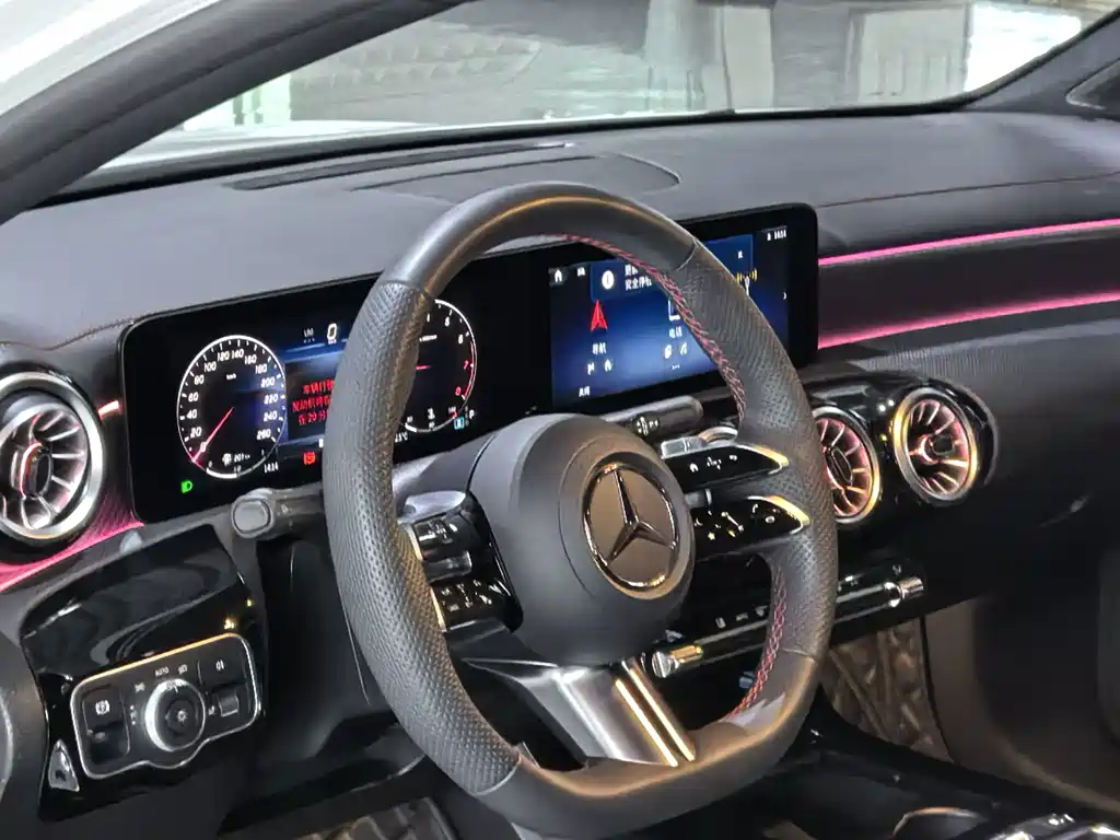 Mercedes-Benz Mercedes-Benz A-Class 2024 Facelift A 200 L Fashion Edition 2025 - thumbnail 7