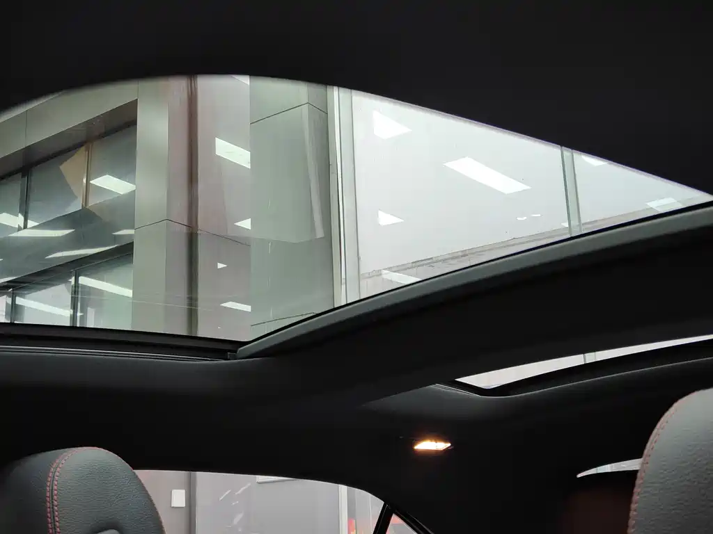 Mercedes-Benz Mercedes-Benz A-Class 2024 Facelift A 200 L Fashion Edition 2025 - thumbnail 12