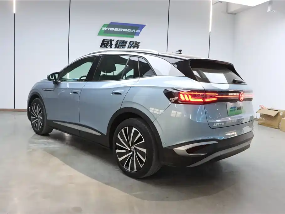Volkswagen ID.4 X 2022 Intelligent Enjoyment Long Range Version 2023 - thumbnail 5