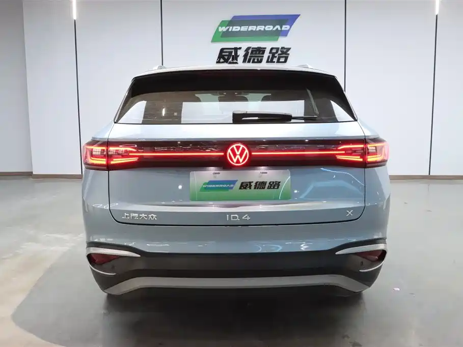 Volkswagen ID.4 X 2022 Intelligent Enjoyment Long Range Version 2023 - thumbnail 8