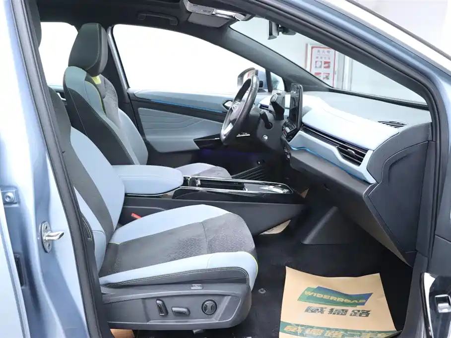 Volkswagen ID.4 X 2022 Intelligent Enjoyment Long Range Version 2023 - thumbnail 17
