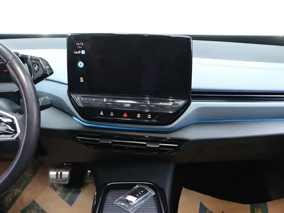 Volkswagen ID.4 X 2022 Intelligent Enjoyment Long Range Version 2023 - thumbnail 24