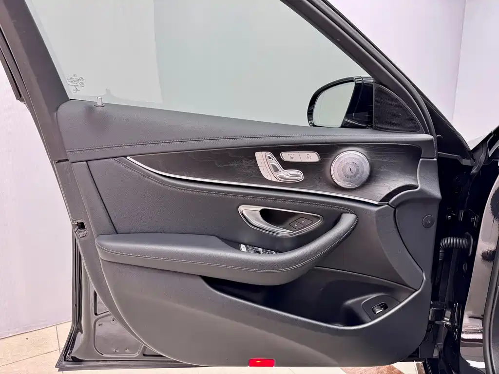 Mercedes-Benz Mercedes-Benz E-Class 2018 E 300 L Sport Luxury Edition 2018 - thumbnail 8