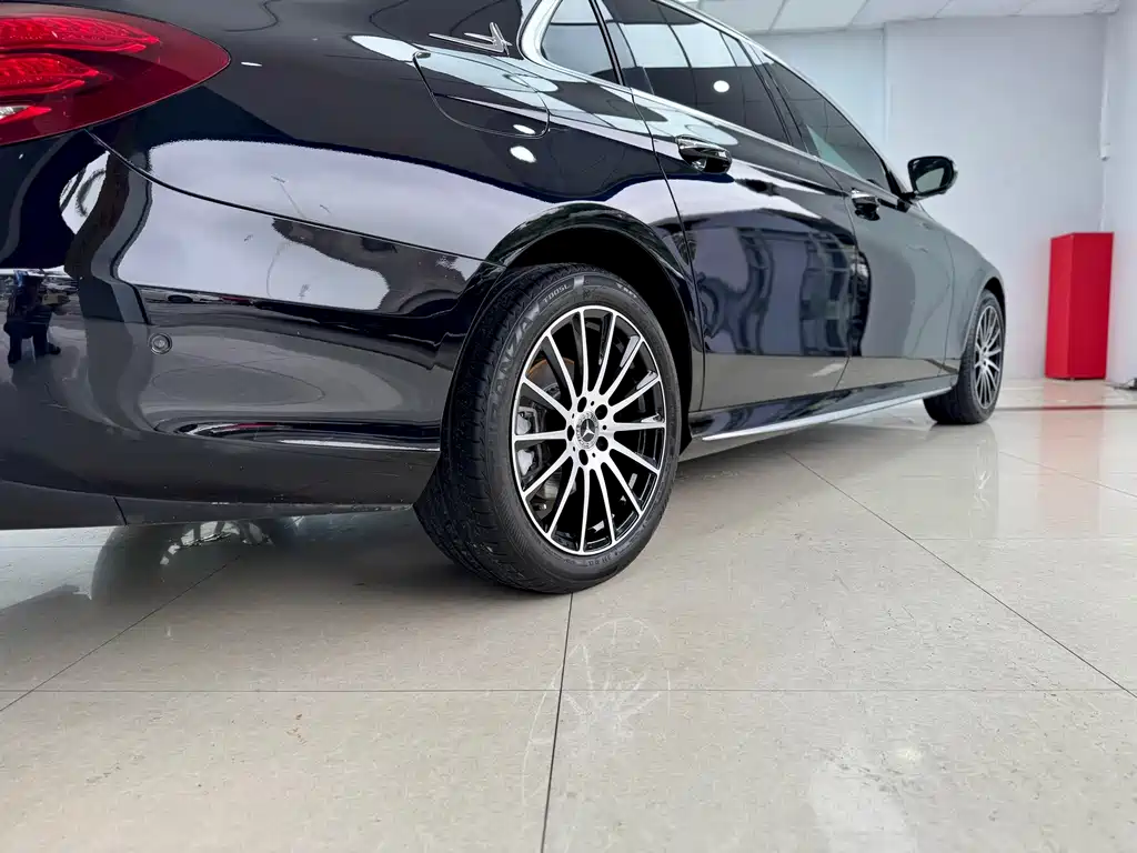 Mercedes-Benz Mercedes-Benz E-Class 2018 E 300 L Sport Luxury Edition 2018 - thumbnail 22