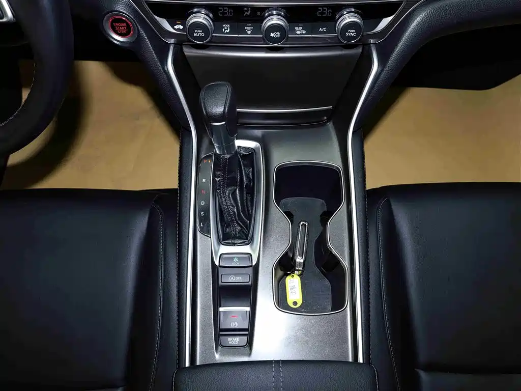 Honda Honda Accord 2022 260TURBO Luxury Edition 2023 - thumbnail 13