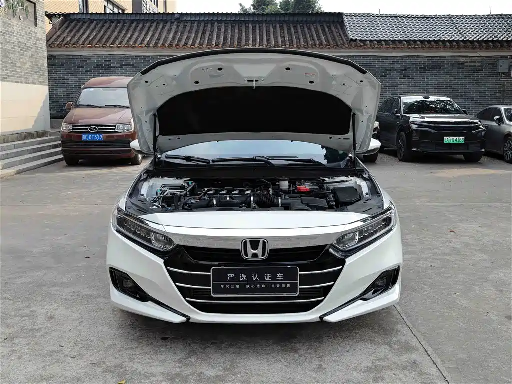 Honda Honda Accord 2022 260TURBO Luxury Edition 2023 - thumbnail 14