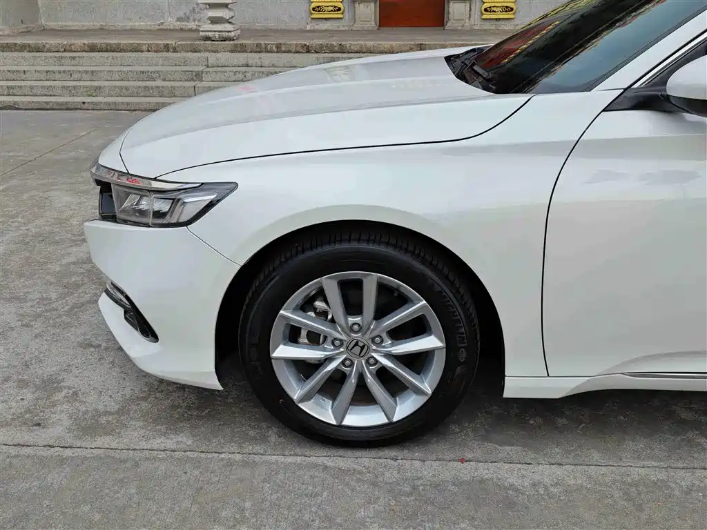 Honda Honda Accord 2022 260TURBO Luxury Edition 2023 - thumbnail 27