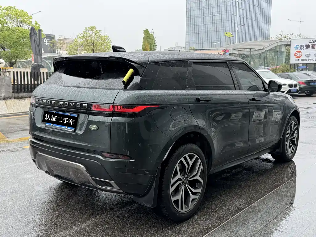 Land Rover Range Rover Evoque 2021 L 249PS R-Dynamic First Edition 2022 - thumbnail 6