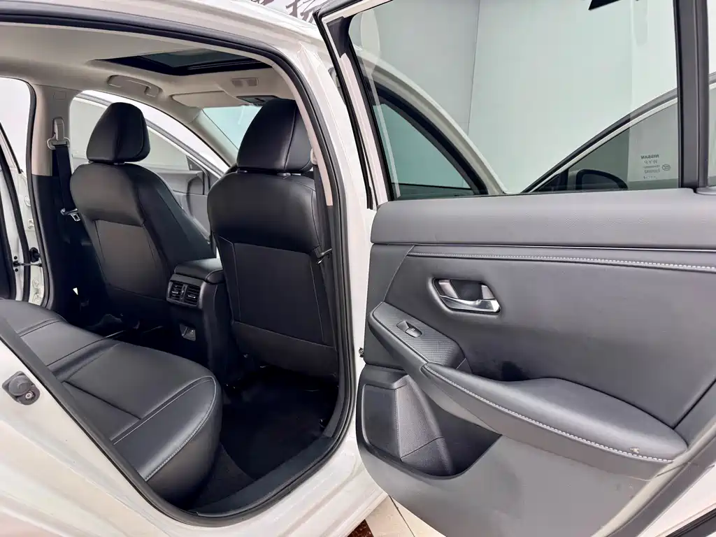 Nissan Nissan Sylphy 2023 Model 1.6L CVT Intelligent Drive Version 2023 - thumbnail 11