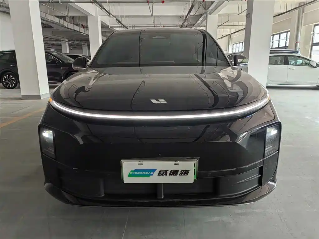 Li Auto Li L6 2024 Pro 2025 - thumbnail 2
