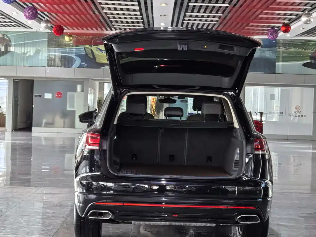Volkswagen Volkswagen Touareg 2021 2.0TSI R-Line 2021 - thumbnail 12