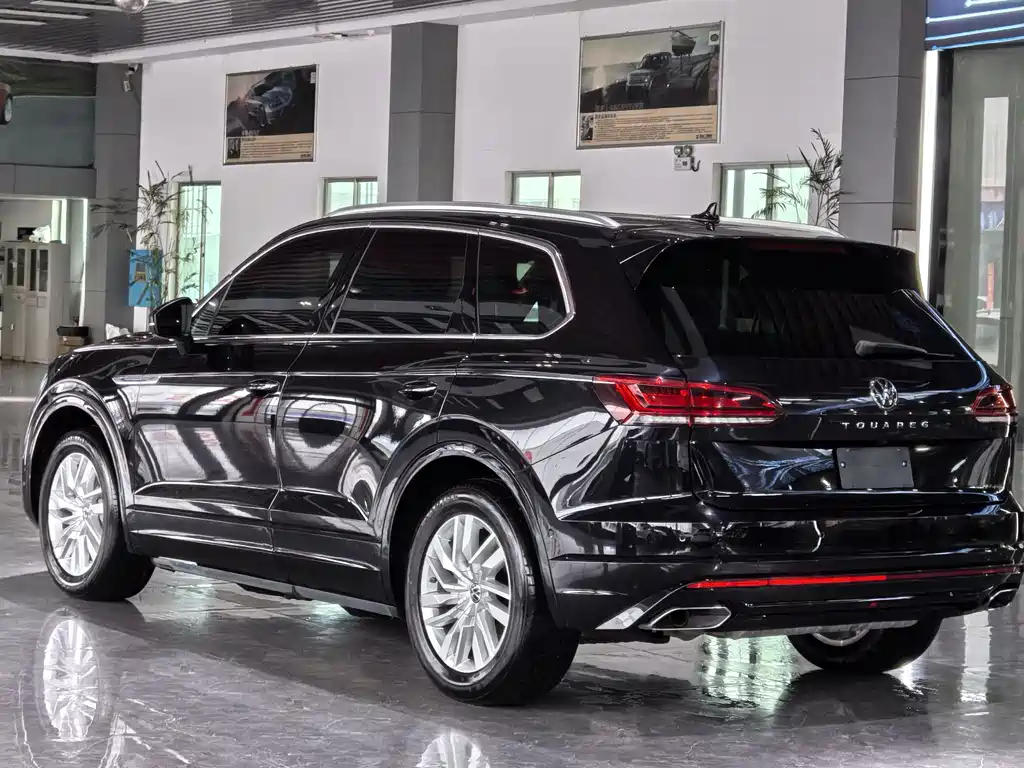 Volkswagen Volkswagen Touareg 2021 2.0TSI R-Line 2021 - thumbnail 14